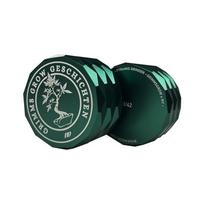 GrimmsGrow x NV | *Magnetic* Pyramid Grinder - 4-piece - Ø63mm